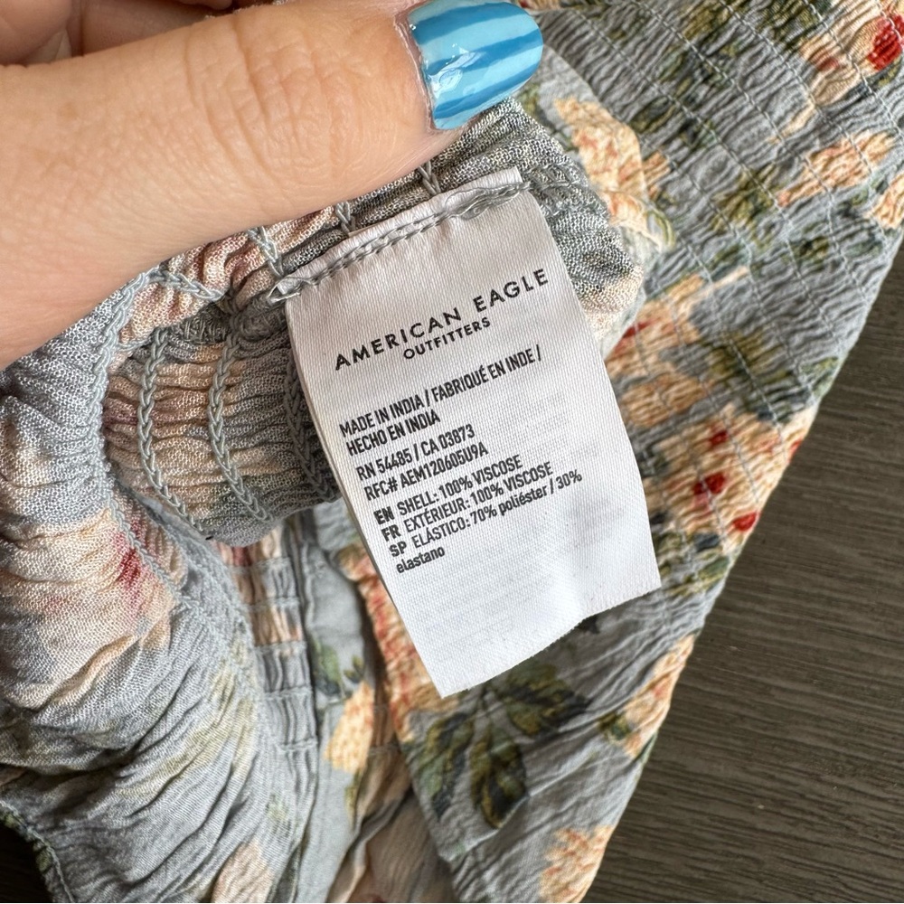 ARO Blue Grey Floral Smocked Button Tube Top Tank M - Picture 9 of 11